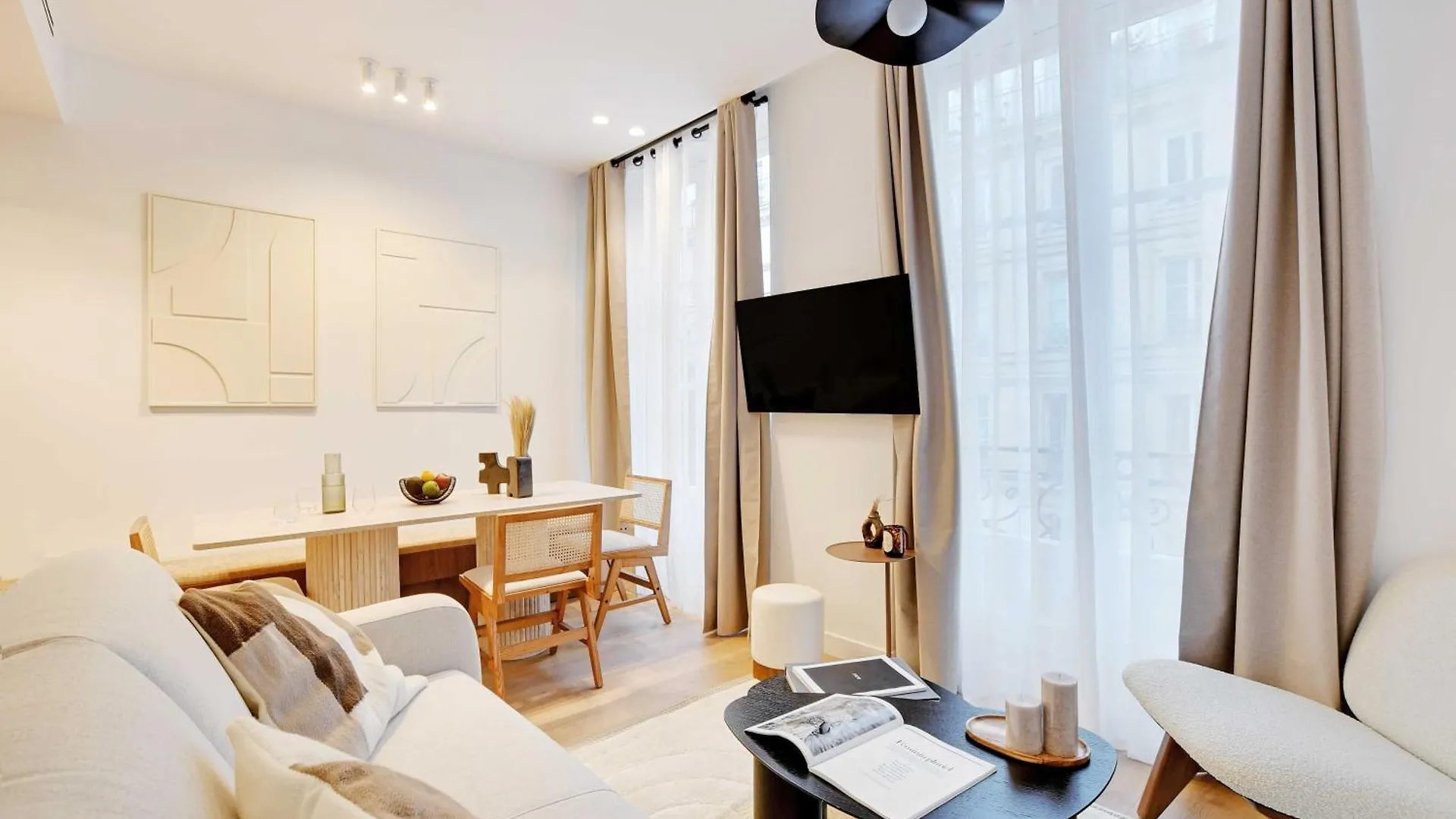 Elegant Apartment With Ac -2Br-6P- Le Marais Paris