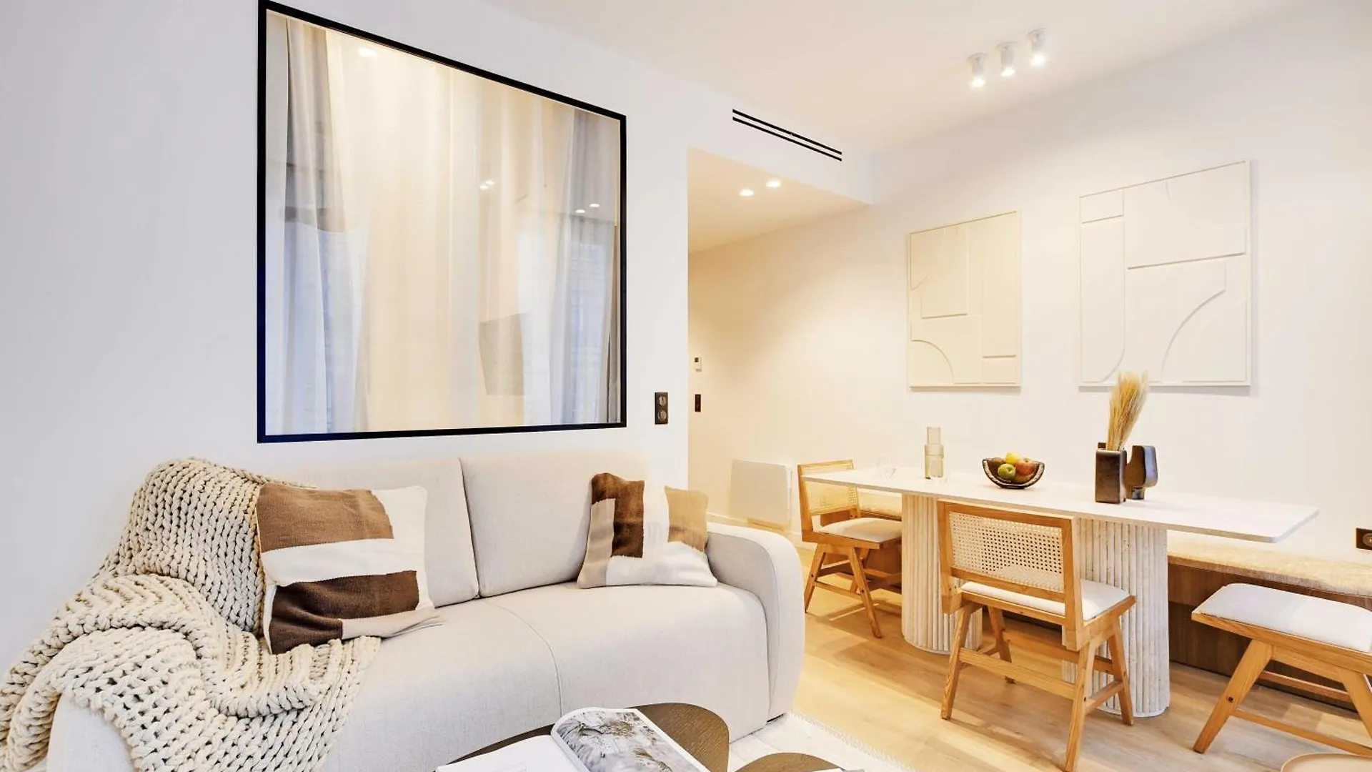 Elegant Apartment With Ac -2Br-6P- Le Marais Paris